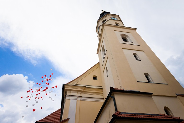 fotografia slubna pszczyna, zdjecia slubne pszczyna, fotograf slubny slask, slub w kosciele wszystkich swietych w pszczynie, wesele karczmie kuban goczalkowice, wesele w goczalkowicach, fotografia slubna katowice, zdjecia slubne katowice, zdjecia slubne zywiec, fotografia slubna, zdjecia slubne bielsko, fotograf slubny bielsko, fotograf slubny cieszyn, fotografia slubna cieszyn, www.magiaobrazu.com, zdjecia slubne bielsko, fotografia slubna slask, zdjecia slubne zywiec, zdjecia slubne cieszyn, dwoch fotografow na slub, zdjecia slubne slask,