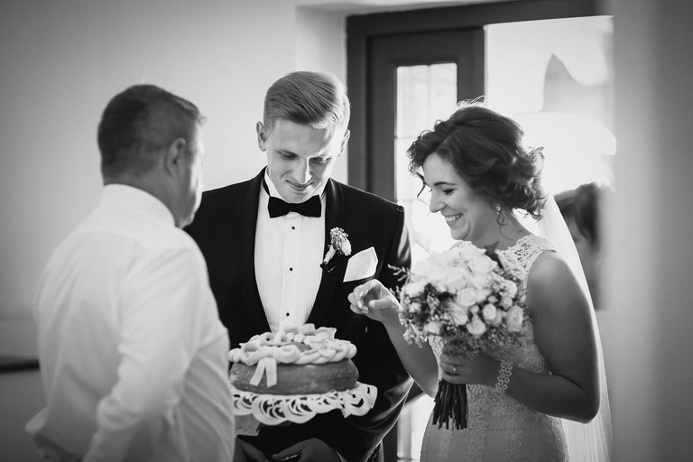 fotografia slubna pszczyna, zdjecia slubne pszczyna, fotograf slubny slask, slub w kosciele wszystkich swietych w pszczynie, wesele karczmie kuban goczalkowice, wesele w goczalkowicach, fotografia slubna katowice, zdjecia slubne katowice, zdjecia slubne zywiec, fotografia slubna, zdjecia slubne bielsko, fotograf slubny bielsko, fotograf slubny cieszyn, fotografia slubna cieszyn, www.magiaobrazu.com, zdjecia slubne bielsko, fotografia slubna slask, zdjecia slubne zywiec, zdjecia slubne cieszyn, dwoch fotografow na slub, zdjecia slubne slask,