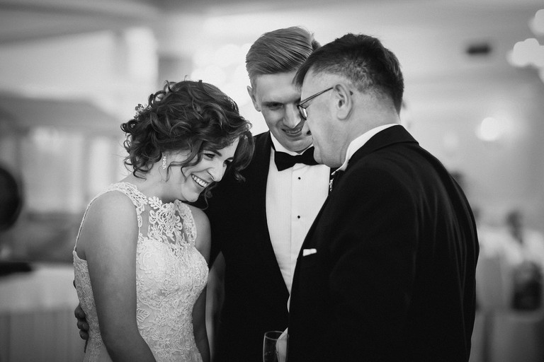 fotografia slubna pszczyna, zdjecia slubne pszczyna, fotograf slubny slask, slub w kosciele wszystkich swietych w pszczynie, wesele karczmie kuban goczalkowice, wesele w goczalkowicach, fotografia slubna katowice, zdjecia slubne katowice, zdjecia slubne zywiec, fotografia slubna, zdjecia slubne bielsko, fotograf slubny bielsko, fotograf slubny cieszyn, fotografia slubna cieszyn, www.magiaobrazu.com, zdjecia slubne bielsko, fotografia slubna slask, zdjecia slubne zywiec, zdjecia slubne cieszyn, dwoch fotografow na slub, zdjecia slubne slask,