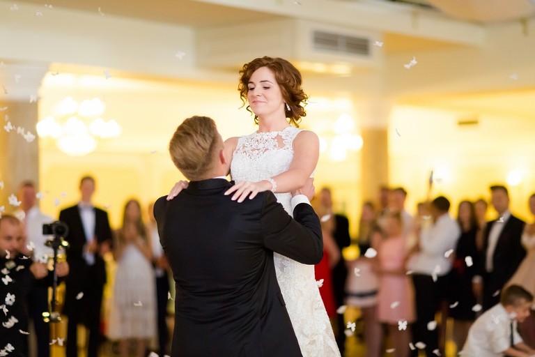 fotografia slubna pszczyna, zdjecia slubne pszczyna, fotograf slubny slask, slub w kosciele wszystkich swietych w pszczynie, wesele karczmie kuban goczalkowice, wesele w goczalkowicach, fotografia slubna katowice, zdjecia slubne katowice, zdjecia slubne zywiec, fotografia slubna, zdjecia slubne bielsko, fotograf slubny bielsko, fotograf slubny cieszyn, fotografia slubna cieszyn, www.magiaobrazu.com, zdjecia slubne bielsko, fotografia slubna slask, zdjecia slubne zywiec, zdjecia slubne cieszyn, dwoch fotografow na slub, zdjecia slubne slask,