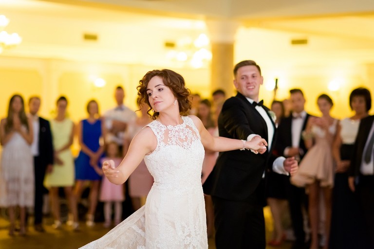 fotografia slubna pszczyna, zdjecia slubne pszczyna, fotograf slubny slask, slub w kosciele wszystkich swietych w pszczynie, wesele karczmie kuban goczalkowice, wesele w goczalkowicach, fotografia slubna katowice, zdjecia slubne katowice, zdjecia slubne zywiec, fotografia slubna, zdjecia slubne bielsko, fotograf slubny bielsko, fotograf slubny cieszyn, fotografia slubna cieszyn, www.magiaobrazu.com, zdjecia slubne bielsko, fotografia slubna slask, zdjecia slubne zywiec, zdjecia slubne cieszyn, dwoch fotografow na slub, zdjecia slubne slask,