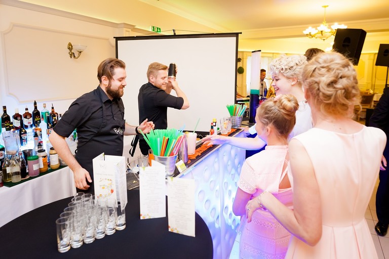 fotografia slubna pszczyna, zdjecia slubne pszczyna, fotograf slubny slask, slub w kosciele wszystkich swietych w pszczynie, wesele karczmie kuban goczalkowice, wesele w goczalkowicach, fotografia slubna katowice, zdjecia slubne katowice, zdjecia slubne zywiec, fotografia slubna, zdjecia slubne bielsko, fotograf slubny bielsko, fotograf slubny cieszyn, fotografia slubna cieszyn, www.magiaobrazu.com, zdjecia slubne bielsko, fotografia slubna slask, zdjecia slubne zywiec, zdjecia slubne cieszyn, dwoch fotografow na slub, zdjecia slubne slask,