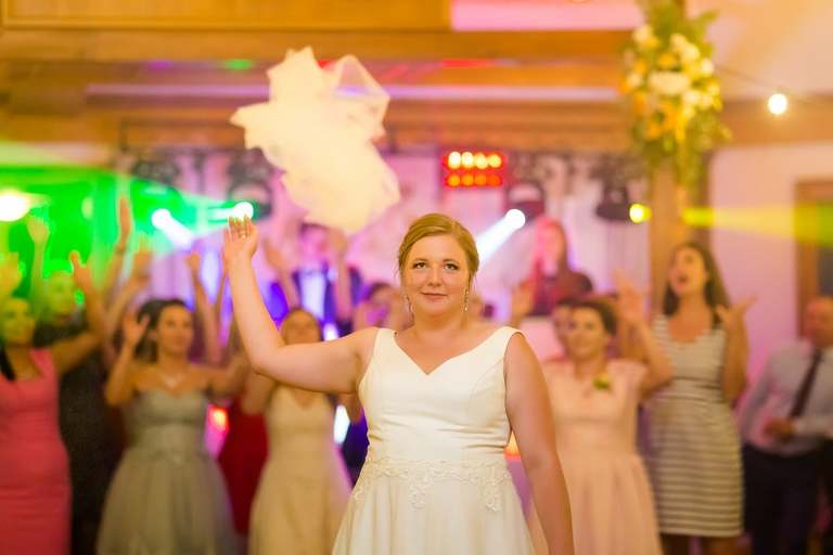 fotografia slubna bielsko, zdjecia slubne bielsko, fotograf slubny slask, slub w kosciele katowicach podlesiu, wesele w cyprianowce w warszowicach, wesele cyprianowka, fotografia slubna katowice, zdjecia slubne katowice, zdjecia slubne zywiec, fotografia slubna, zdjecia slubne bielsko, fotograf slubny bielsko, fotograf slubny slask, fotografia slubna cieszyn, www.magiaobrazu.com, zdjecia slubne czechowice, fotografia slubna slask, zdjecia slubne zywiec, zdjecia slubne cieszyn, dwoch fotografow na slub, zdjecia slubne slask,