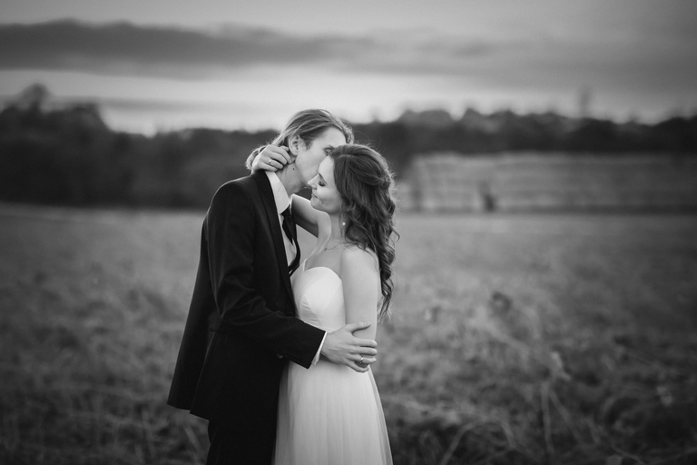 sesja ślubna w Jasienicy, Jesienny plener poślubny, jesienny plener slubny slask, fotografia slubna podbeskidzie, zdjecia slubne podbeskidzie, fotograf slubny podbeskidzie, zdjecia slibne krakow, fotograf slubny krakow, jesienny slub, sesja slubna beskidy, plener slubny beskidy, sesja slubna na podbeskidziu, fotografia slubna malopolska, zdjecia slubne bielsko, fotograf slubny krynica, zdjecia slubne krynica, zdjecia slubne katowice, dwoch fotografow na slub, fotografia slubna krakow, zdjecia slubne krynica,