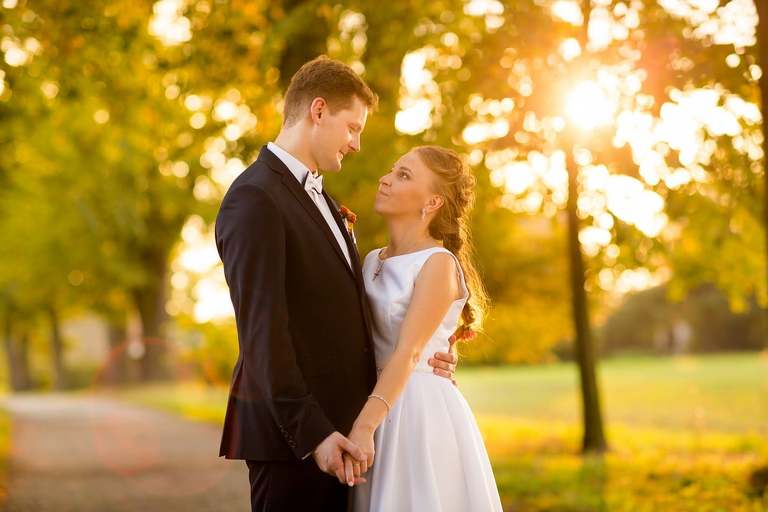 jesienny plener slubny, jesienna sesja slubna, plener slubny slask, zdjecia slubne bielsko, fotografia slubna bielsko, jesienny plener slubny, jesienna sesja slubna, fotografia slubna zywiec, zdjecia slubne zywiec, fotografia slubna slask, fotografia slubna katowice, zdjecia slubne katowice, fotograf slubny katowice, zdjecia slubne bielsko, fotograf slubny bielsko, zdjecia slubne slask, dwoch fotografow na slub, fotografia slubna krakow,