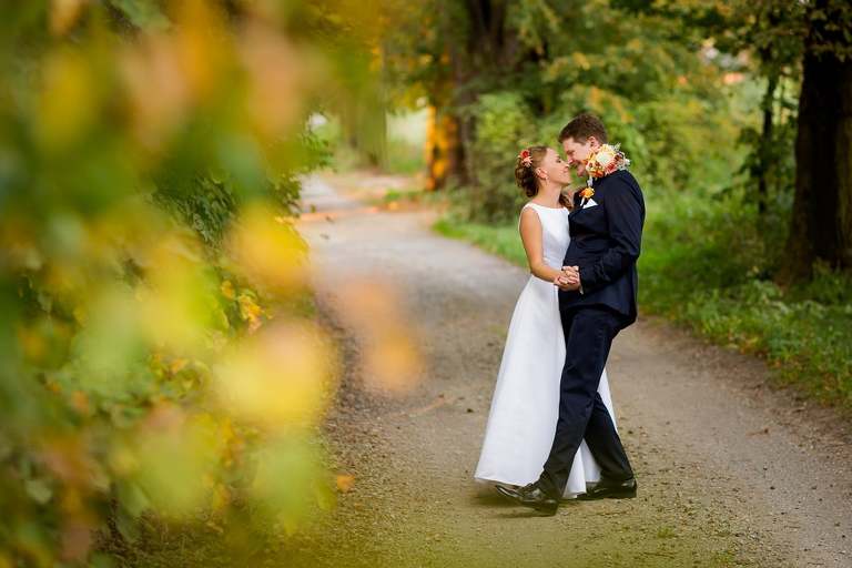 jesienny plener slubny, jesienna sesja slubna, plener slubny slask, zdjecia slubne bielsko, fotografia slubna bielsko, jesienny plener slubny, jesienna sesja slubna, fotografia slubna zywiec, zdjecia slubne zywiec, fotografia slubna slask, fotografia slubna katowice, zdjecia slubne katowice, fotograf slubny katowice, zdjecia slubne bielsko, fotograf slubny bielsko, zdjecia slubne slask, dwoch fotografow na slub, fotografia slubna krakow,