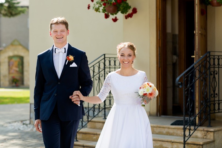 zdjecia slubne bielsko, fotografia slubna bielsko, jesienny plener slubny, jesienna sesja slubna, fotografia slubna zywiec, zdjecia slubne zywiec, slub w kosciele w halcnowie, slub kosciol halcnow bielsko, wesele w dankowicach, osp dankowice, fotografia slubna slask, fotografia slubna katowice, zdjecia slubne katowice, fotograf slubny katowice, zdjecia slubne bielsko, fotograf slubny bielsko, zdjecia slubne slask, dwoch fotografow na slub, fotografia slubna krakow,