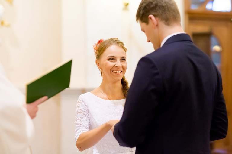 zdjecia slubne bielsko, fotografia slubna bielsko, jesienny plener slubny, jesienna sesja slubna, fotografia slubna zywiec, zdjecia slubne zywiec, slub w kosciele w halcnowie, slub kosciol halcnow bielsko, wesele w dankowicach, osp dankowice, fotografia slubna slask, fotografia slubna katowice, zdjecia slubne katowice, fotograf slubny katowice, zdjecia slubne bielsko, fotograf slubny bielsko, zdjecia slubne slask, dwoch fotografow na slub, fotografia slubna krakow,