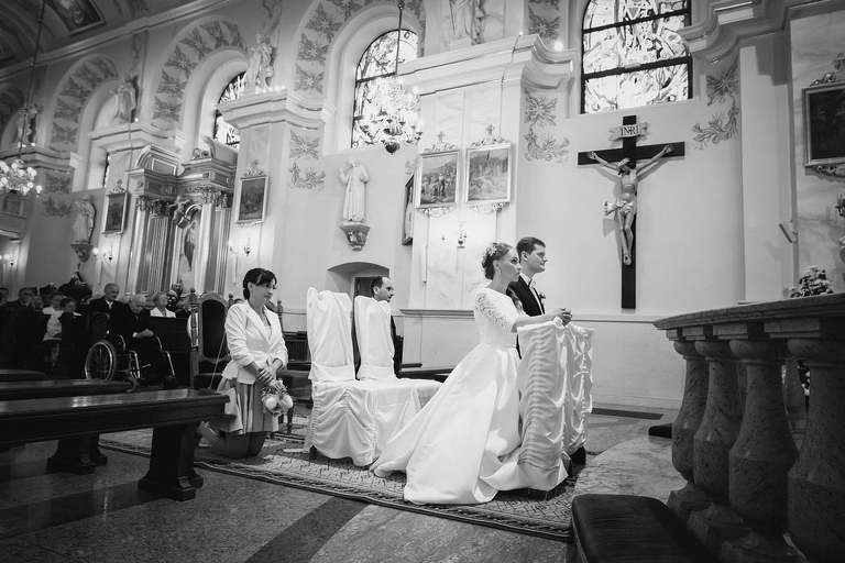 zdjecia slubne bielsko, fotografia slubna bielsko, jesienny plener slubny, jesienna sesja slubna, fotografia slubna zywiec, zdjecia slubne zywiec, slub w kosciele w halcnowie, slub kosciol halcnow bielsko, wesele w dankowicach, osp dankowice, fotografia slubna slask, fotografia slubna katowice, zdjecia slubne katowice, fotograf slubny katowice, zdjecia slubne bielsko, fotograf slubny bielsko, zdjecia slubne slask, dwoch fotografow na slub, fotografia slubna krakow,