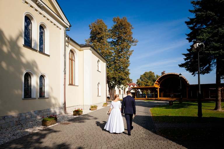 zdjecia slubne bielsko, fotografia slubna bielsko, jesienny plener slubny, jesienna sesja slubna, fotografia slubna zywiec, zdjecia slubne zywiec, slub w kosciele w halcnowie, slub kosciol halcnow bielsko, wesele w dankowicach, osp dankowice, fotografia slubna slask, fotografia slubna katowice, zdjecia slubne katowice, fotograf slubny katowice, zdjecia slubne bielsko, fotograf slubny bielsko, zdjecia slubne slask, dwoch fotografow na slub, fotografia slubna krakow,