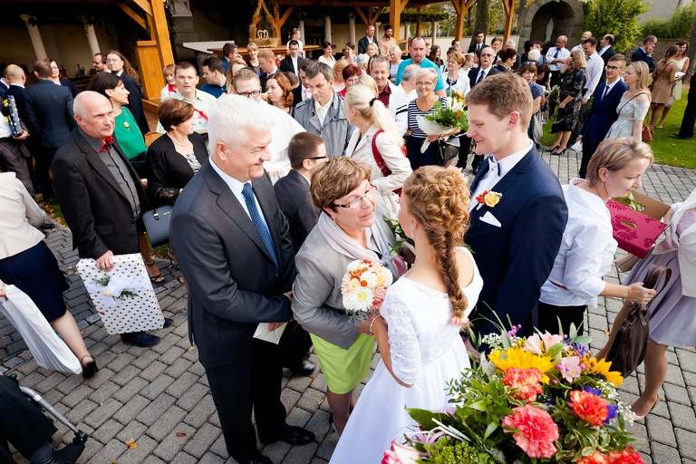 zdjecia slubne bielsko, fotografia slubna bielsko, jesienny plener slubny, jesienna sesja slubna, fotografia slubna zywiec, zdjecia slubne zywiec, slub w kosciele w halcnowie, slub kosciol halcnow bielsko, wesele w dankowicach, osp dankowice, fotografia slubna slask, fotografia slubna katowice, zdjecia slubne katowice, fotograf slubny katowice, zdjecia slubne bielsko, fotograf slubny bielsko, zdjecia slubne slask, dwoch fotografow na slub, fotografia slubna krakow,