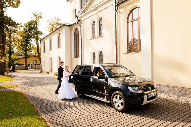 zdjecia slubne bielsko, fotografia slubna bielsko, jesienny plener slubny, jesienna sesja slubna, fotografia slubna zywiec, zdjecia slubne zywiec, slub w kosciele w halcnowie, slub kosciol halcnow bielsko, wesele w dankowicach, osp dankowice, fotografia slubna slask, fotografia slubna katowice, zdjecia slubne katowice, fotograf slubny katowice, zdjecia slubne bielsko, fotograf slubny bielsko, zdjecia slubne slask, dwoch fotografow na slub, fotografia slubna krakow,