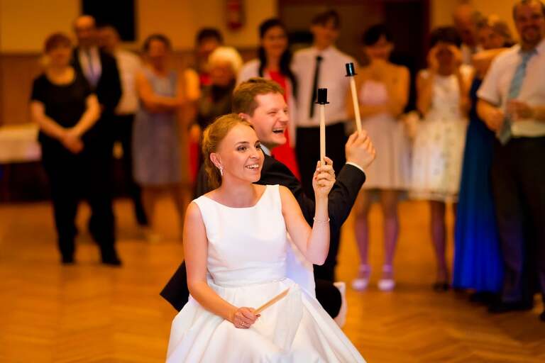 zdjecia slubne bielsko, fotografia slubna bielsko, jesienny plener slubny, jesienna sesja slubna, fotografia slubna zywiec, zdjecia slubne zywiec, slub w kosciele w halcnowie, slub kosciol halcnow bielsko, wesele w dankowicach, osp dankowice, fotografia slubna slask, fotografia slubna katowice, zdjecia slubne katowice, fotograf slubny katowice, zdjecia slubne bielsko, fotograf slubny bielsko, zdjecia slubne slask, dwoch fotografow na slub, fotografia slubna krakow,