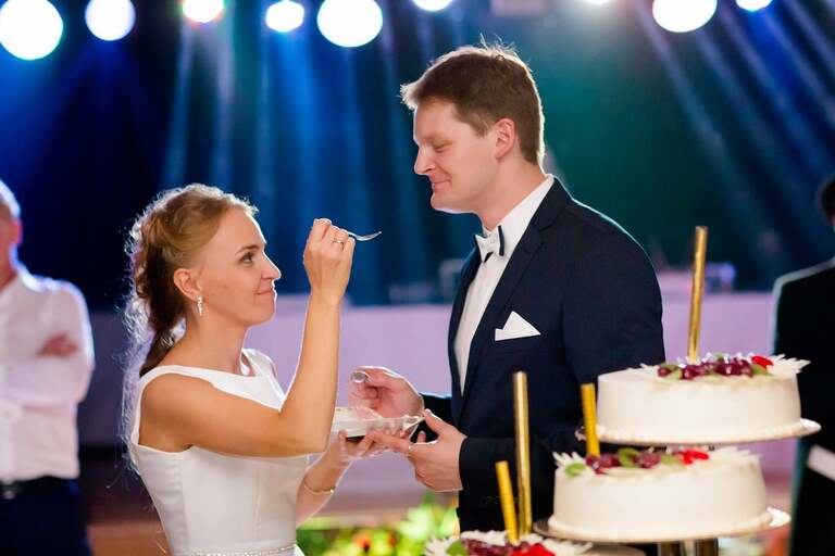 zdjecia slubne bielsko, fotografia slubna bielsko, jesienny plener slubny, jesienna sesja slubna, fotografia slubna zywiec, zdjecia slubne zywiec, slub w kosciele w halcnowie, slub kosciol halcnow bielsko, wesele w dankowicach, osp dankowice, fotografia slubna slask, fotografia slubna katowice, zdjecia slubne katowice, fotograf slubny katowice, zdjecia slubne bielsko, fotograf slubny bielsko, zdjecia slubne slask, dwoch fotografow na slub, fotografia slubna krakow,