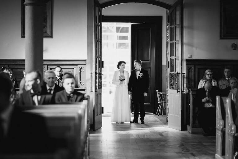 zdjecia slubne bielsko, fotografia slubna bielsko, jesienny plener slubny, jesienna sesja slubna, fotografia slubna zywiec, zdjecia slubne zywiec, slub w kosciele w porabce, slub kosciol porabka, wesele w porabce, sala eltara porabka, wesele w eltarze, fotografia slubna slask, fotografia slubna katowice, zdjecia slubne katowice, fotograf slubny katowice, zdjecia slubne bielsko, fotograf slubny bielsko, zdjecia slubne slask, dwoch fotografow na slub, fotografia slubna krakow,