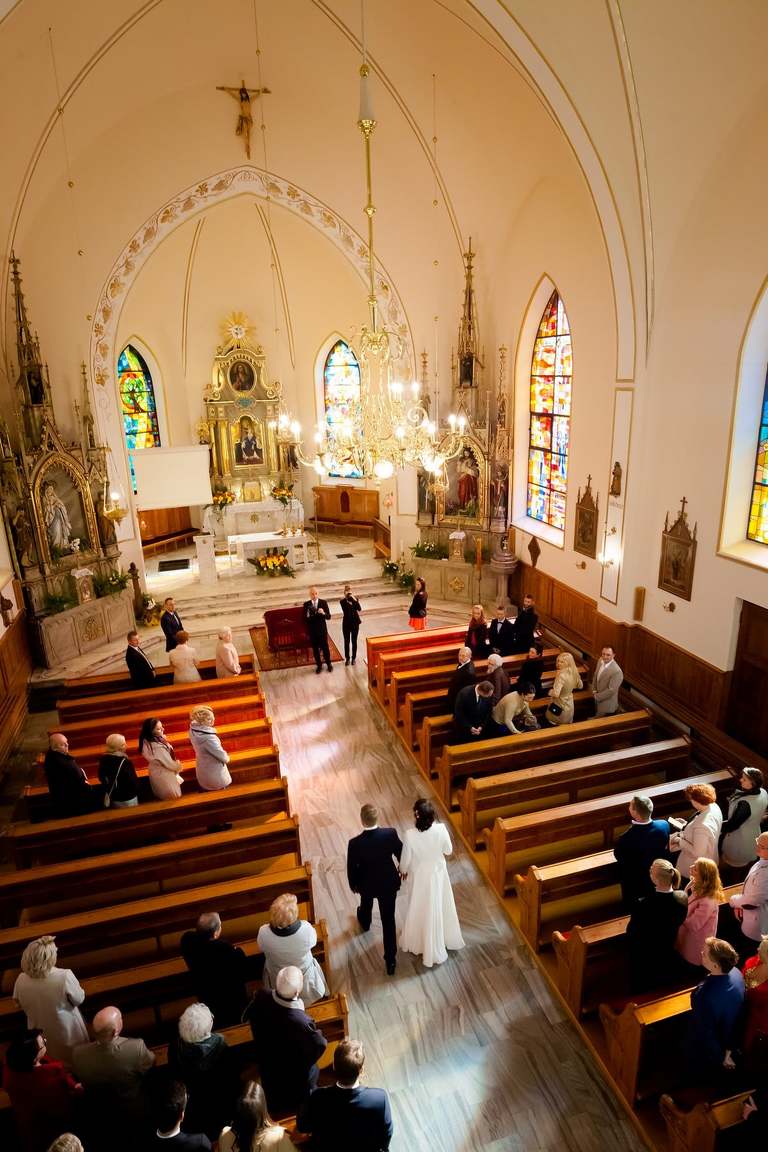 zdjecia slubne bielsko, fotografia slubna bielsko, jesienny plener slubny, jesienna sesja slubna, fotografia slubna zywiec, zdjecia slubne zywiec, slub w kosciele w porabce, slub kosciol porabka, wesele w porabce, sala eltara porabka, wesele w eltarze, fotografia slubna slask, fotografia slubna katowice, zdjecia slubne katowice, fotograf slubny katowice, zdjecia slubne bielsko, fotograf slubny bielsko, zdjecia slubne slask, dwoch fotografow na slub, fotografia slubna krakow,