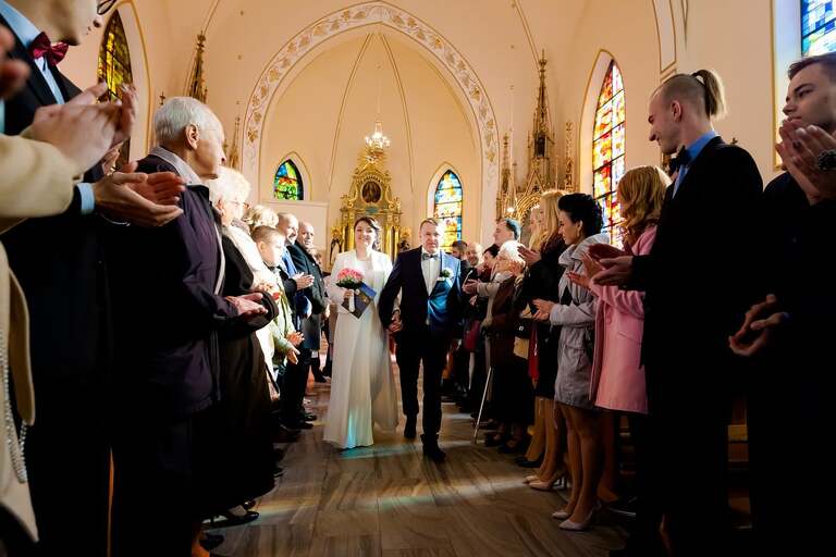 zdjecia slubne bielsko, fotografia slubna bielsko, jesienny plener slubny, jesienna sesja slubna, fotografia slubna zywiec, zdjecia slubne zywiec, slub w kosciele w porabce, slub kosciol porabka, wesele w porabce, sala eltara porabka, wesele w eltarze, fotografia slubna slask, fotografia slubna katowice, zdjecia slubne katowice, fotograf slubny katowice, zdjecia slubne bielsko, fotograf slubny bielsko, zdjecia slubne slask, dwoch fotografow na slub, fotografia slubna krakow,