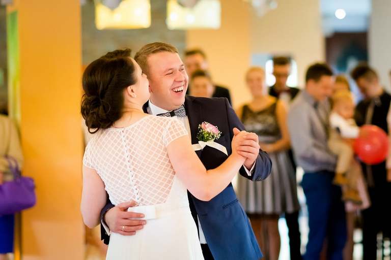 zdjecia slubne bielsko, fotografia slubna bielsko, jesienny plener slubny, jesienna sesja slubna, fotografia slubna zywiec, zdjecia slubne zywiec, slub w kosciele w porabce, slub kosciol porabka, wesele w porabce, sala eltara porabka, wesele w eltarze, fotografia slubna slask, fotografia slubna katowice, zdjecia slubne katowice, fotograf slubny katowice, zdjecia slubne bielsko, fotograf slubny bielsko, zdjecia slubne slask, dwoch fotografow na slub, fotografia slubna krakow,