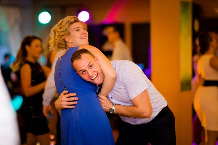 zdjecia slubne bielsko, fotografia slubna bielsko, jesienny plener slubny, jesienna sesja slubna, fotografia slubna zywiec, zdjecia slubne zywiec, slub w kosciele w porabce, slub kosciol porabka, wesele w porabce, sala eltara porabka, wesele w eltarze, fotografia slubna slask, fotografia slubna katowice, zdjecia slubne katowice, fotograf slubny katowice, zdjecia slubne bielsko, fotograf slubny bielsko, zdjecia slubne slask, dwoch fotografow na slub, fotografia slubna krakow,