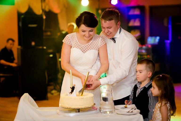 zdjecia slubne bielsko, fotografia slubna bielsko, jesienny plener slubny, jesienna sesja slubna, fotografia slubna zywiec, zdjecia slubne zywiec, slub w kosciele w porabce, slub kosciol porabka, wesele w porabce, sala eltara porabka, wesele w eltarze, fotografia slubna slask, fotografia slubna katowice, zdjecia slubne katowice, fotograf slubny katowice, zdjecia slubne bielsko, fotograf slubny bielsko, zdjecia slubne slask, dwoch fotografow na slub, fotografia slubna krakow,