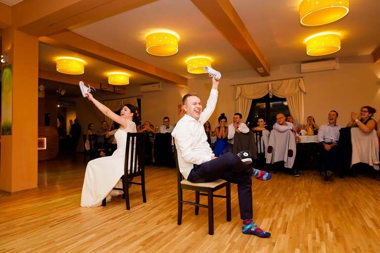 zdjecia slubne bielsko, fotografia slubna bielsko, jesienny plener slubny, jesienna sesja slubna, fotografia slubna zywiec, zdjecia slubne zywiec, slub w kosciele w porabce, slub kosciol porabka, wesele w porabce, sala eltara porabka, wesele w eltarze, fotografia slubna slask, fotografia slubna katowice, zdjecia slubne katowice, fotograf slubny katowice, zdjecia slubne bielsko, fotograf slubny bielsko, zdjecia slubne slask, dwoch fotografow na slub, fotografia slubna krakow,