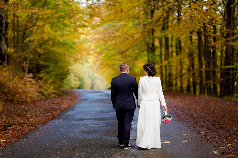 zdjecia slubne bielsko, fotografia slubna bielsko, jesienny plener slubny, jesienna sesja slubna, fotografia slubna zywiec, zdjecia slubne zywiec, fotografia slubna slask, fotografia slubna katowice, zdjecia slubne katowice, fotograf slubny katowice, zdjecia slubne bielsko, fotograf slubny bielsko, zdjecia slubne slask, dwoch fotografow na slub, fotografia slubna krakow, sesja slubna na zarze, plener slubny gora zar, jesienny plener slubny bielsko, jesienna sesja slubna bielsko