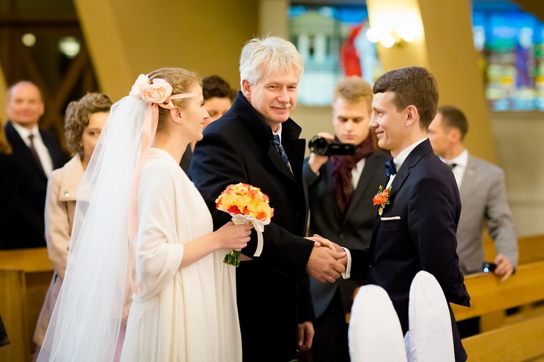 zdjecia slubne bielsko, fotografia slubna bielsko, jesienny plener slubny, jesienna sesja slubna, hotel beskidian, wesele w hotelu beskidian, fotografia slubna zywiec, zdjecia slubne zywiec, slub w kosciele przemienienia panskiego w wegierskiej gorce, slub kosciol wegierska gorka, fotografia slubna slask, fotografia slubna katowice, zdjecia slubne katowice, fotograf slubny katowice, zdjecia slubne bielsko, fotograf slubny bielsko, zdjecia slubne slask, dwoch fotografow na slub, fotografia slubna krakow,