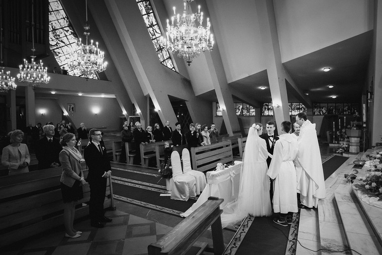 zdjecia slubne bielsko, fotografia slubna bielsko, jesienny plener slubny, jesienna sesja slubna, hotel beskidian, wesele w hotelu beskidian, fotografia slubna zywiec, zdjecia slubne zywiec, slub w kosciele przemienienia panskiego w wegierskiej gorce, slub kosciol wegierska gorka, fotografia slubna slask, fotografia slubna katowice, zdjecia slubne katowice, fotograf slubny katowice, zdjecia slubne bielsko, fotograf slubny bielsko, zdjecia slubne slask, dwoch fotografow na slub, fotografia slubna krakow,