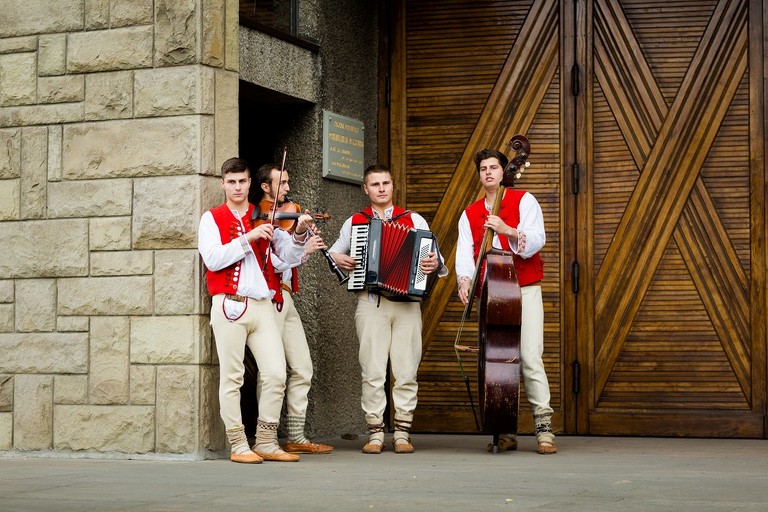 zdjecia slubne bielsko, fotografia slubna bielsko, jesienny plener slubny, jesienna sesja slubna, hotel beskidian, wesele w hotelu beskidian, fotografia slubna zywiec, zdjecia slubne zywiec, slub w kosciele przemienienia panskiego w wegierskiej gorce, slub kosciol wegierska gorka, fotografia slubna slask, fotografia slubna katowice, zdjecia slubne katowice, fotograf slubny katowice, zdjecia slubne bielsko, fotograf slubny bielsko, zdjecia slubne slask, dwoch fotografow na slub, fotografia slubna krakow,