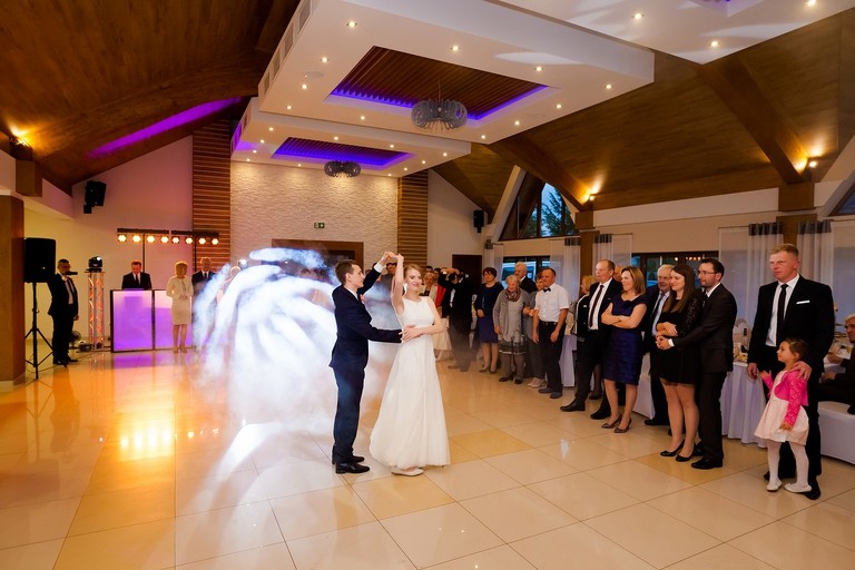 zdjecia slubne bielsko, fotografia slubna bielsko, jesienny plener slubny, jesienna sesja slubna, hotel beskidian, wesele w hotelu beskidian, fotografia slubna zywiec, zdjecia slubne zywiec, slub w kosciele przemienienia panskiego w wegierskiej gorce, slub kosciol wegierska gorka, fotografia slubna slask, fotografia slubna katowice, zdjecia slubne katowice, fotograf slubny katowice, zdjecia slubne bielsko, fotograf slubny bielsko, zdjecia slubne slask, dwoch fotografow na slub, fotografia slubna krakow,