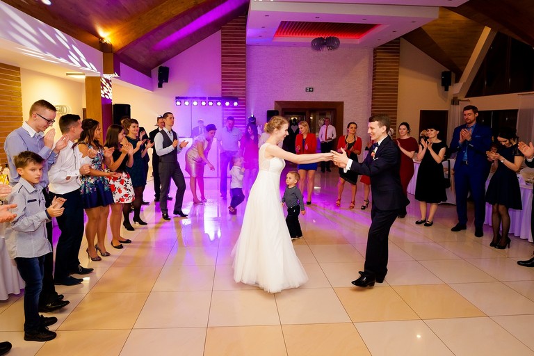 zdjecia slubne bielsko, fotografia slubna bielsko, jesienny plener slubny, jesienna sesja slubna, hotel beskidian, wesele w hotelu beskidian, fotografia slubna zywiec, zdjecia slubne zywiec, slub w kosciele przemienienia panskiego w wegierskiej gorce, slub kosciol wegierska gorka, fotografia slubna slask, fotografia slubna katowice, zdjecia slubne katowice, fotograf slubny katowice, zdjecia slubne bielsko, fotograf slubny bielsko, zdjecia slubne slask, dwoch fotografow na slub, fotografia slubna krakow,