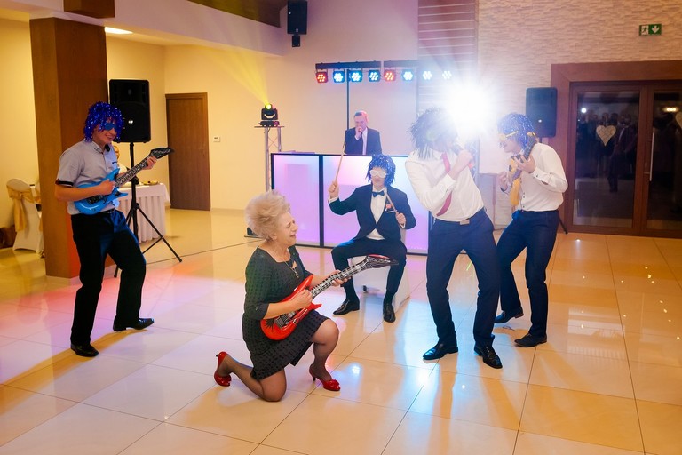 zdjecia slubne bielsko, fotografia slubna bielsko, jesienny plener slubny, jesienna sesja slubna, hotel beskidian, wesele w hotelu beskidian, fotografia slubna zywiec, zdjecia slubne zywiec, slub w kosciele przemienienia panskiego w wegierskiej gorce, slub kosciol wegierska gorka, fotografia slubna slask, fotografia slubna katowice, zdjecia slubne katowice, fotograf slubny katowice, zdjecia slubne bielsko, fotograf slubny bielsko, zdjecia slubne slask, dwoch fotografow na slub, fotografia slubna krakow,