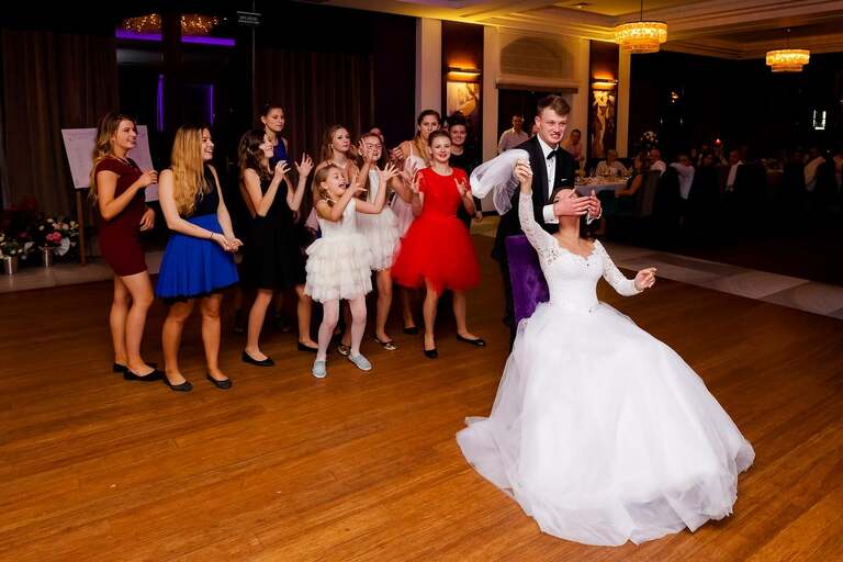 slub w kosciele w Pielgrzomowicach, kosciol Pielgrzymowice, wesele kompleks Dabrowka w Jastrzebiu, wesele w dabrowce jatrzebie, fotografia slubna jastrzebie, zdjecia slubne jastrzebie, fotograf slubny jastrzebie, fotografia slubna slask, fotografia slubna katowice, zdjecia slubne katowice, fotograf slubny katowice, zdjecia slubne bielsko, dwoch fotografow na slub, fotografia slubna krakow, zdjecia slubne skoczow, fotografia slubna skoczow, fotograf slubny skoczow