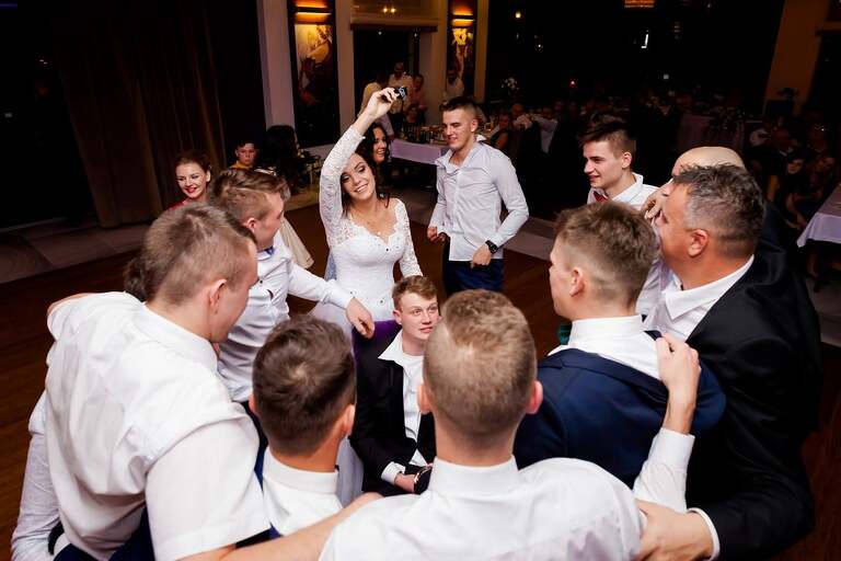 slub w kosciele w Pielgrzomowicach, kosciol Pielgrzymowice, wesele kompleks Dabrowka w Jastrzebiu, wesele w dabrowce jatrzebie, fotografia slubna jastrzebie, zdjecia slubne jastrzebie, fotograf slubny jastrzebie, fotografia slubna slask, fotografia slubna katowice, zdjecia slubne katowice, fotograf slubny katowice, zdjecia slubne bielsko, dwoch fotografow na slub, fotografia slubna krakow, zdjecia slubne skoczow, fotografia slubna skoczow, fotograf slubny skoczow