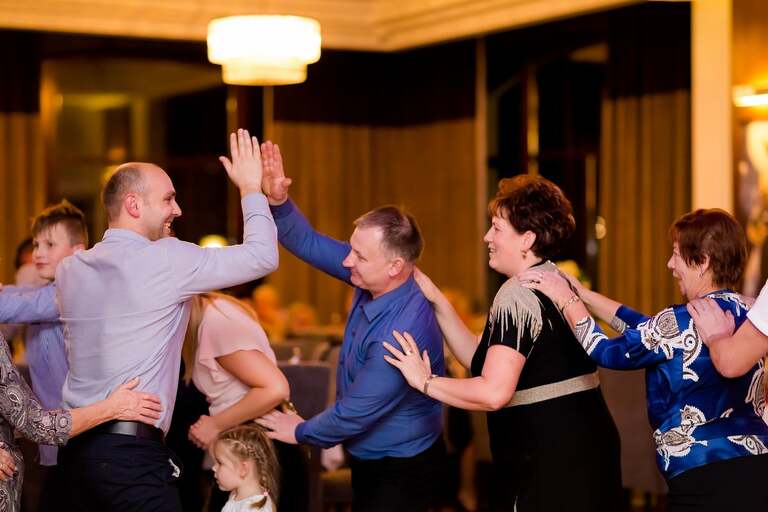 slub w kosciele w Pielgrzomowicach, kosciol Pielgrzymowice, wesele kompleks Dabrowka w Jastrzebiu, wesele w dabrowce jatrzebie, fotografia slubna jastrzebie, zdjecia slubne jastrzebie, fotograf slubny jastrzebie, fotografia slubna slask, fotografia slubna katowice, zdjecia slubne katowice, fotograf slubny katowice, zdjecia slubne bielsko, dwoch fotografow na slub, fotografia slubna krakow, zdjecia slubne skoczow, fotografia slubna skoczow, fotograf slubny skoczow