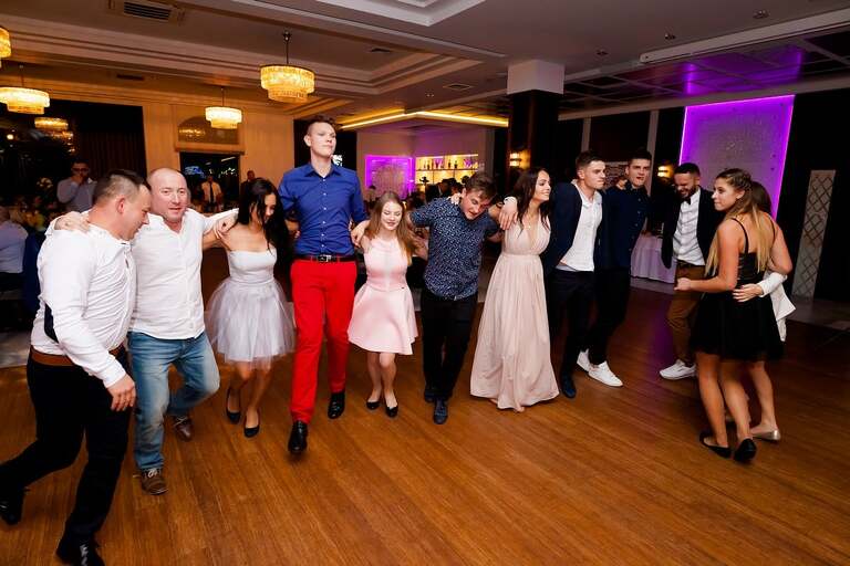 slub w kosciele w Pielgrzomowicach, kosciol Pielgrzymowice, wesele kompleks Dabrowka w Jastrzebiu, wesele w dabrowce jatrzebie, fotografia slubna jastrzebie, zdjecia slubne jastrzebie, fotograf slubny jastrzebie, fotografia slubna slask, fotografia slubna katowice, zdjecia slubne katowice, fotograf slubny katowice, zdjecia slubne bielsko, dwoch fotografow na slub, fotografia slubna krakow, zdjecia slubne skoczow, fotografia slubna skoczow, fotograf slubny skoczow