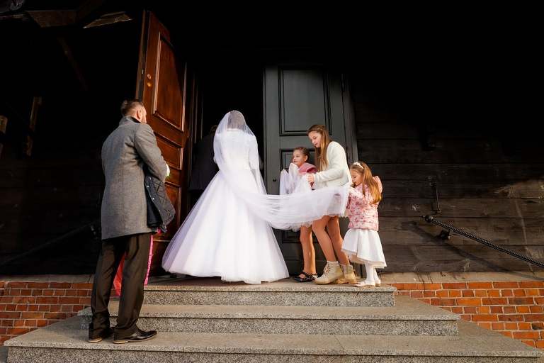 slub w kosciele w Pielgrzomowicach, kosciol Pielgrzymowice, wesele kompleks Dabrowka w Jastrzebiu, wesele w dabrowce jatrzebie, fotografia slubna jastrzebie, zdjecia slubne jastrzebie, fotograf slubny jastrzebie, fotografia slubna slask, fotografia slubna katowice, zdjecia slubne katowice, fotograf slubny katowice, zdjecia slubne bielsko, dwoch fotografow na slub, fotografia slubna krakow, zdjecia slubne skoczow, fotografia slubna skoczow, fotograf slubny skoczow