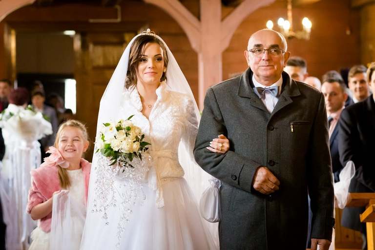 slub w kosciele w Pielgrzomowicach, kosciol Pielgrzymowice, wesele kompleks Dabrowka w Jastrzebiu, wesele w dabrowce jatrzebie, fotografia slubna jastrzebie, zdjecia slubne jastrzebie, fotograf slubny jastrzebie, fotografia slubna slask, fotografia slubna katowice, zdjecia slubne katowice, fotograf slubny katowice, zdjecia slubne bielsko, dwoch fotografow na slub, fotografia slubna krakow, zdjecia slubne skoczow, fotografia slubna skoczow, fotograf slubny skoczow