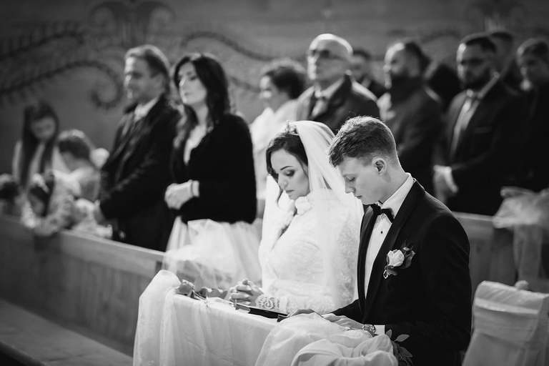 slub w kosciele w Pielgrzomowicach, kosciol Pielgrzymowice, wesele kompleks Dabrowka w Jastrzebiu, wesele w dabrowce jatrzebie, fotografia slubna jastrzebie, zdjecia slubne jastrzebie, fotograf slubny jastrzebie, fotografia slubna slask, fotografia slubna katowice, zdjecia slubne katowice, fotograf slubny katowice, zdjecia slubne bielsko, dwoch fotografow na slub, fotografia slubna krakow, zdjecia slubne skoczow, fotografia slubna skoczow, fotograf slubny skoczow