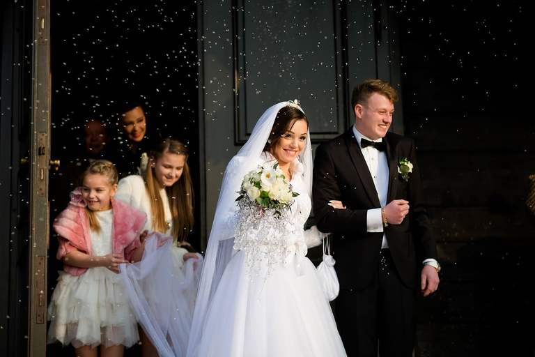 slub w kosciele w Pielgrzomowicach, kosciol Pielgrzymowice, wesele kompleks Dabrowka w Jastrzebiu, wesele w dabrowce jatrzebie, fotografia slubna jastrzebie, zdjecia slubne jastrzebie, fotograf slubny jastrzebie, fotografia slubna slask, fotografia slubna katowice, zdjecia slubne katowice, fotograf slubny katowice, zdjecia slubne bielsko, dwoch fotografow na slub, fotografia slubna krakow, zdjecia slubne skoczow, fotografia slubna skoczow, fotograf slubny skoczow