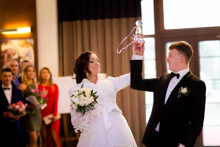 slub w kosciele w Pielgrzomowicach, kosciol Pielgrzymowice, wesele kompleks Dabrowka w Jastrzebiu, wesele w dabrowce jatrzebie, fotografia slubna jastrzebie, zdjecia slubne jastrzebie, fotograf slubny jastrzebie, fotografia slubna slask, fotografia slubna katowice, zdjecia slubne katowice, fotograf slubny katowice, zdjecia slubne bielsko, dwoch fotografow na slub, fotografia slubna krakow, zdjecia slubne skoczow, fotografia slubna skoczow, fotograf slubny skoczow