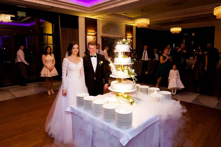 slub w kosciele w Pielgrzomowicach, kosciol Pielgrzymowice, wesele kompleks Dabrowka w Jastrzebiu, wesele w dabrowce jatrzebie, fotografia slubna jastrzebie, zdjecia slubne jastrzebie, fotograf slubny jastrzebie, fotografia slubna slask, fotografia slubna katowice, zdjecia slubne katowice, fotograf slubny katowice, zdjecia slubne bielsko, dwoch fotografow na slub, fotografia slubna krakow, zdjecia slubne skoczow, fotografia slubna skoczow, fotograf slubny skoczow