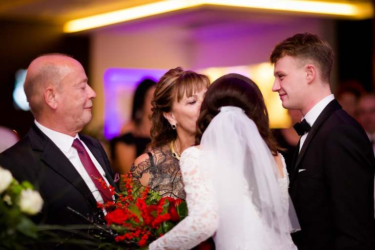 slub w kosciele w Pielgrzomowicach, kosciol Pielgrzymowice, wesele kompleks Dabrowka w Jastrzebiu, wesele w dabrowce jatrzebie, fotografia slubna jastrzebie, zdjecia slubne jastrzebie, fotograf slubny jastrzebie, fotografia slubna slask, fotografia slubna katowice, zdjecia slubne katowice, fotograf slubny katowice, zdjecia slubne bielsko, dwoch fotografow na slub, fotografia slubna krakow, zdjecia slubne skoczow, fotografia slubna skoczow, fotograf slubny skoczow