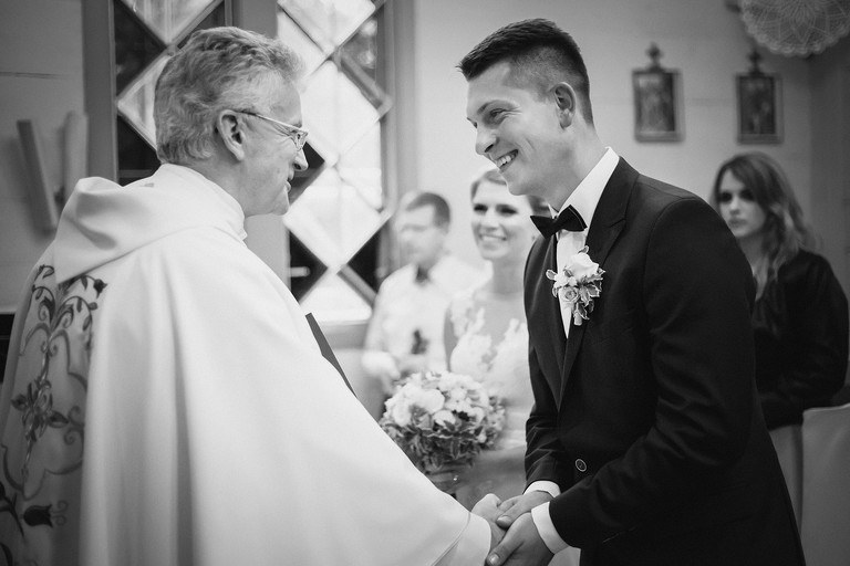 fotografia slubna, fotografia slubna krakow, zdjecia slubne krakow, fotograf slubny krakow, fotograf na wesele krakow, slub w ojcowie, slub kaplica na wodzie ojcow, wesele w pallatii, sala pallatia zielonki, zdjecia slubne bielsko, fotograf slubny bielsko, www.magiaobrazu.com, fotografia slubna bielsko, fotografia slubna slask, fotograf cieszyn, zdjecia slubne cieszyn