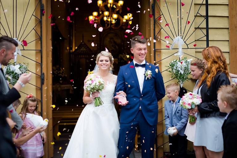 fotografia slubna, fotografia slubna krakow, zdjecia slubne krakow, fotograf slubny krakow, fotograf na wesele krakow, slub w ojcowie, slub kaplica na wodzie ojcow, wesele w pallatii, sala pallatia zielonki, zdjecia slubne bielsko, fotograf slubny bielsko, www.magiaobrazu.com, fotografia slubna bielsko, fotografia slubna slask, fotograf cieszyn, zdjecia slubne cieszyn