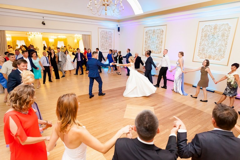 fotografia slubna, fotografia slubna krakow, zdjecia slubne krakow, fotograf slubny krakow, fotograf na wesele krakow, slub w ojcowie, slub kaplica na wodzie ojcow, wesele w pallatii, sala pallatia zielonki, zdjecia slubne bielsko, fotograf slubny bielsko, www.magiaobrazu.com, fotografia slubna bielsko, fotografia slubna slask, fotograf cieszyn, zdjecia slubne cieszyn