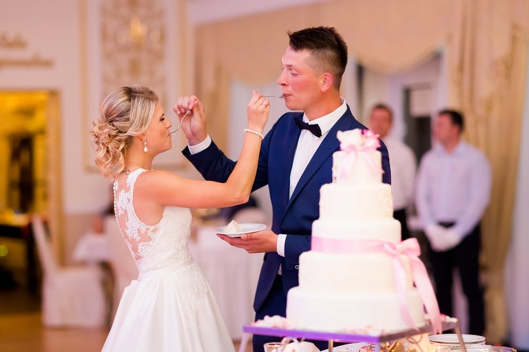 fotografia slubna, fotografia slubna krakow, zdjecia slubne krakow, fotograf slubny krakow, fotograf na wesele krakow, slub w ojcowie, slub kaplica na wodzie ojcow, wesele w pallatii, sala pallatia zielonki, zdjecia slubne bielsko, fotograf slubny bielsko, www.magiaobrazu.com, fotografia slubna bielsko, fotografia slubna slask, fotograf cieszyn, zdjecia slubne cieszyn