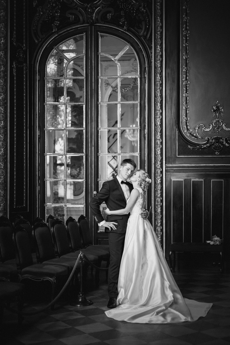 sesja slubna w Palacu w Pszczynie, plener slubny Pszczyna, sesja slubna na zamku, plener slubny w palacu, Palac w Pszczynie, sesja slubna zamek Pszczyna, plener slubny zamek Pszczyna, www.magiaobrazu.com, fotografia slubna slask, plener slubny w palacu slask, fotograf slubny krakow, fotografowie slubni slask, fotografia slubna slask, sesja plenerowa, klimatyczna sesja slubna, oryginalna sesja slubna, fotograf slubny slask, sesja slubna slask,www.magiaobrazu.com, fotografowie slubni, fotograf slub katowice,