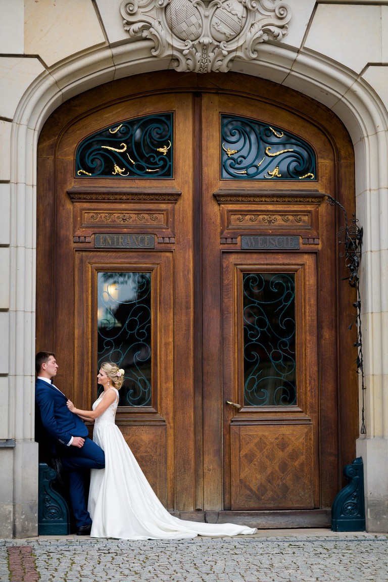 sesja slubna w Palacu w Pszczynie, plener slubny Pszczyna, sesja slubna na zamku, plener slubny w palacu, Palac w Pszczynie, sesja slubna zamek Pszczyna, plener slubny zamek Pszczyna, www.magiaobrazu.com, fotografia slubna slask, plener slubny w palacu slask, fotograf slubny krakow, fotografowie slubni slask, fotografia slubna slask, sesja plenerowa, klimatyczna sesja slubna, oryginalna sesja slubna, fotograf slubny slask, sesja slubna slask,www.magiaobrazu.com, fotografowie slubni, fotograf slub katowice,