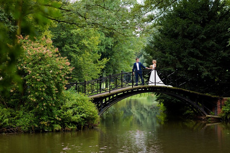 sesja slubna w Palacu w Pszczynie, plener slubny Pszczyna, sesja slubna na zamku, plener slubny w palacu, Palac w Pszczynie, sesja slubna zamek Pszczyna, plener slubny zamek Pszczyna, www.magiaobrazu.com, fotografia slubna slask, plener slubny w palacu slask, fotograf slubny krakow, fotografowie slubni slask, fotografia slubna slask, sesja plenerowa, klimatyczna sesja slubna, oryginalna sesja slubna, fotograf slubny slask, sesja slubna slask,www.magiaobrazu.com, fotografowie slubni, fotograf slub katowice,